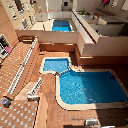 Torrevieja Precioso Apto En Calle San Pascual Con Piscina Cerca De Todos Los Servicios Exterior foto
